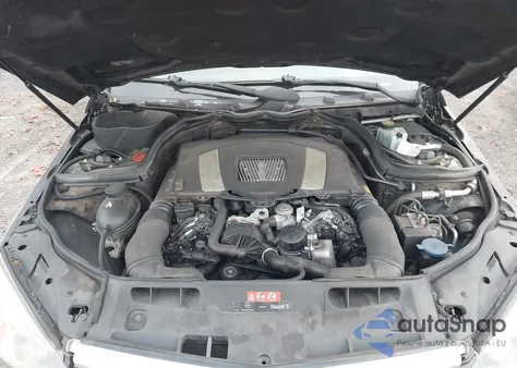 2009 Mercedes-Benz C 300 Luxury/Sport z USA, uszkodzony, nr VIN WDDGF54X39R069619